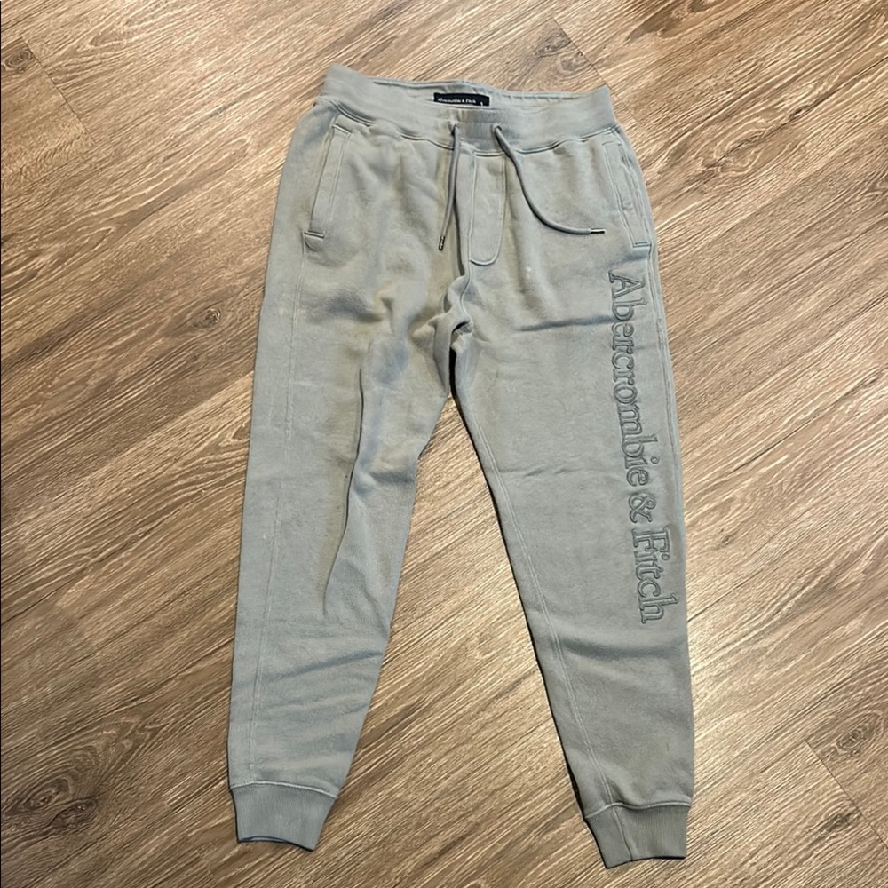 Abercrombie & Fitch Women's Green Jogger Pants